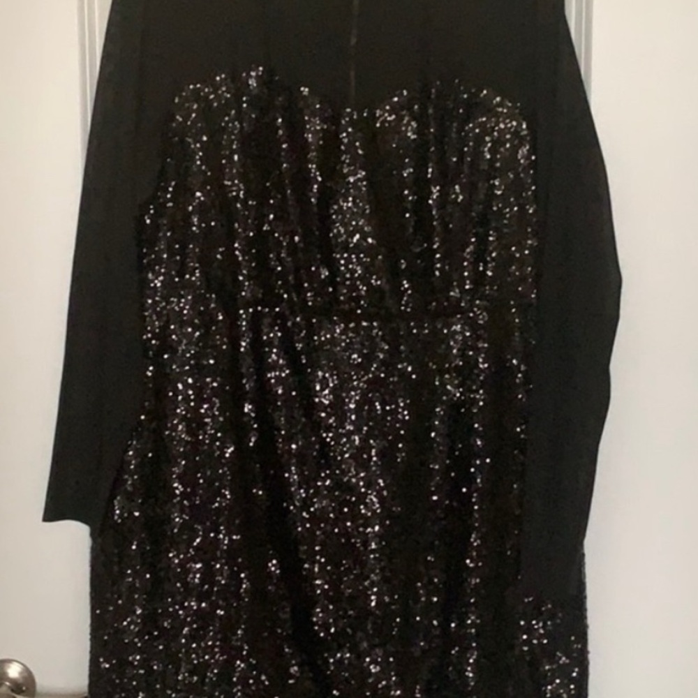 Forever 21 Black Sequin Long Sleeve Bodycon Dress